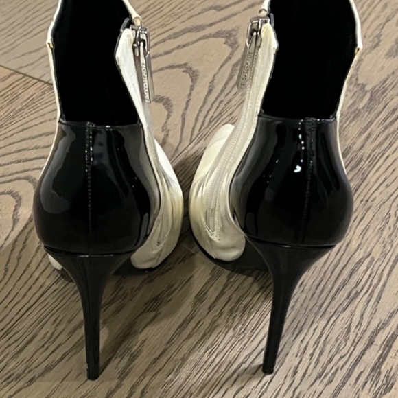 Kendal & Kyle - Boots - Picture 3 of 4